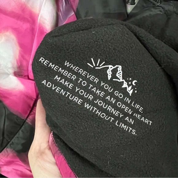 *NEW* Torrid Happy Camper Puffer Active Pullover - Picture 16 of 16